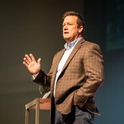 Dr. Wayne Bray